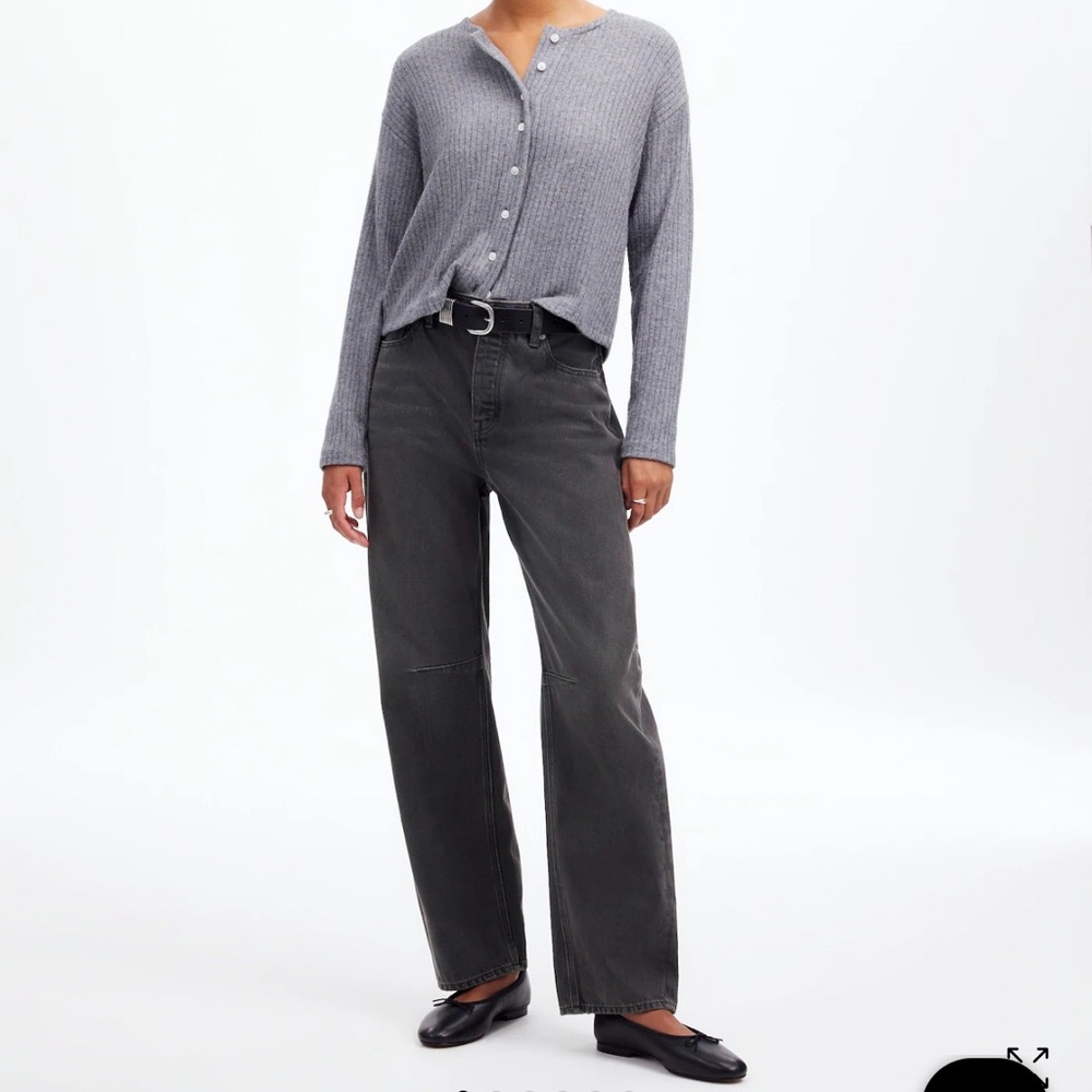 Madewell the darted barrel leg Jean